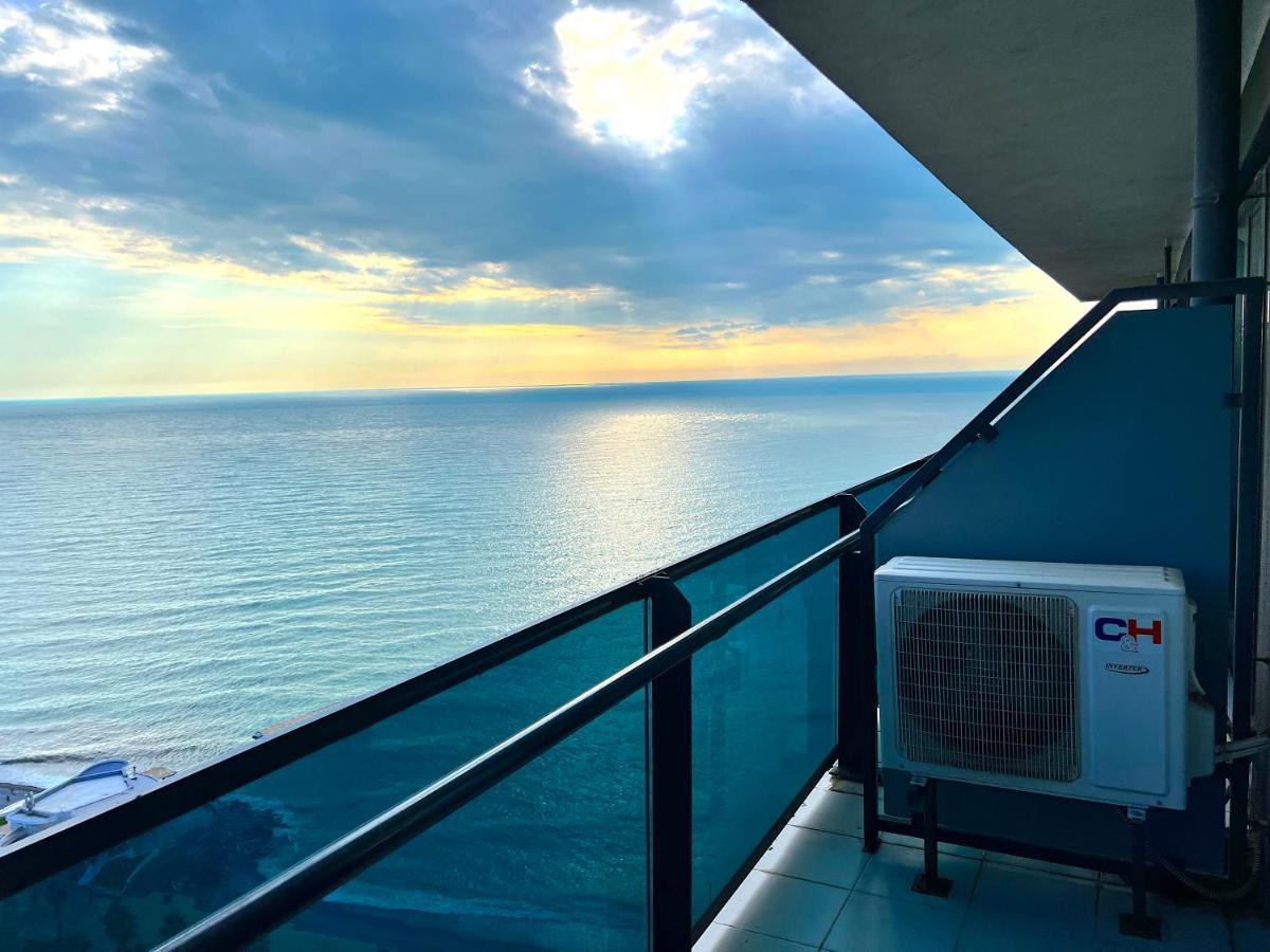 Orbi Beach Tower Aparts Batum Dış mekan fotoğraf